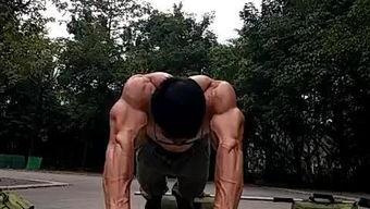 国产肌肉男视频大全  第2张